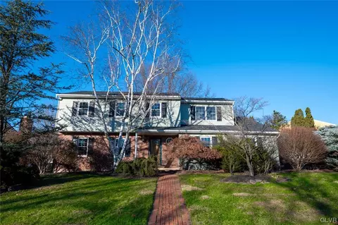 631 Cherokee St, Emmaus, PA 18049
