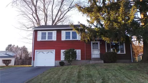 4313 Winfield Ter, Easton, PA 18045