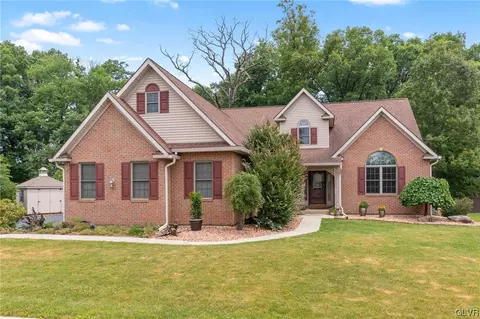 1391 Morning Star Dr, Allentown, PA 18106