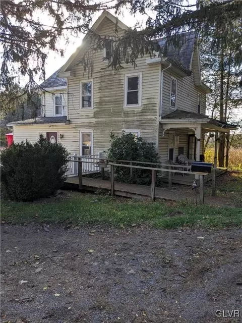 939 Molasses Valley Rd, Kunkletown, PA 18058