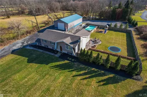 2640 Brunner Rd, Emmaus, PA 18049