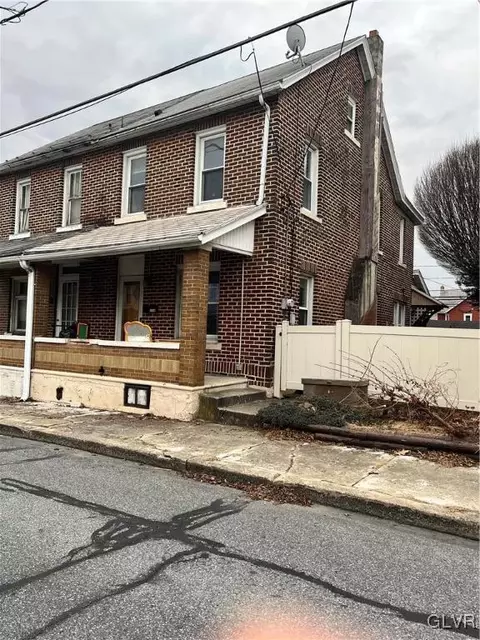 2340 Washington Ave, Northampton, PA 18067
