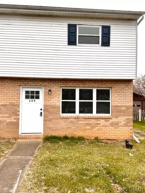 165 2nd St, Alburtis Borough, PA 18011