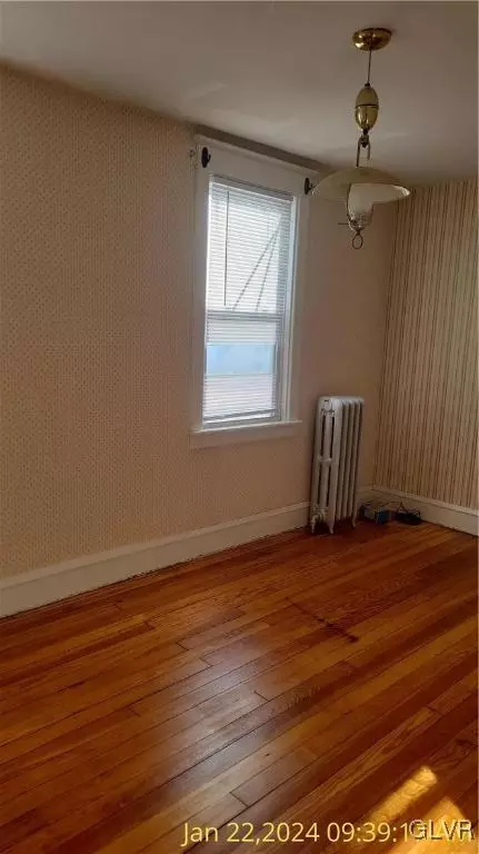 245 E Main St, Bath, PA 18014 photo 5