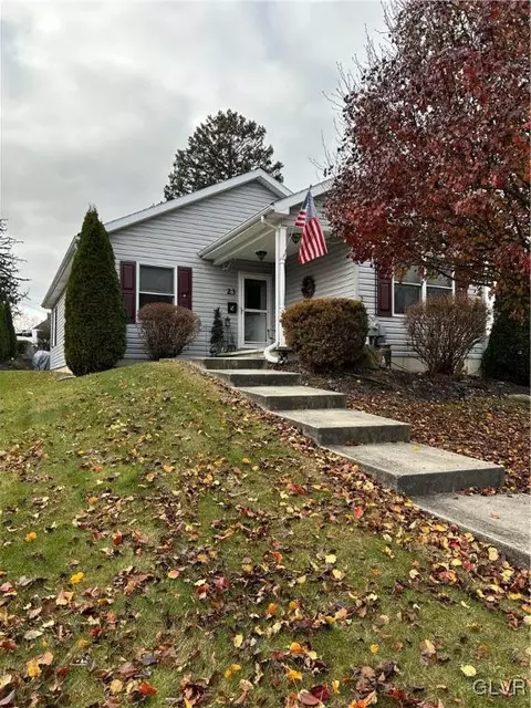 23 Hazen Ave, East Bangor Borough, PA 18013