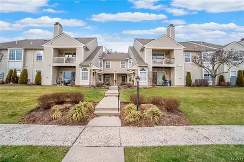 206 Andover Ct, Quakertown, PA 18951