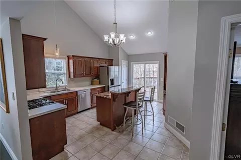 1509 Huron Dr, Sinking Spring, PA 19608 photo 13