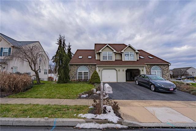 1509 Huron Dr, Sinking Spring, PA 19608