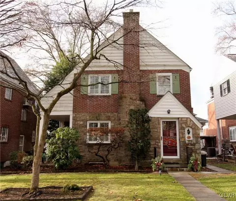 1018 N 18th St, Allentown, PA 18104