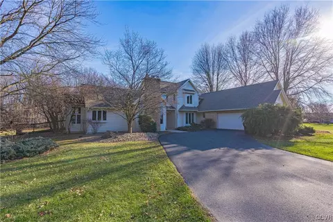 6626 Memorial Rd, New Tripoli, PA 18066