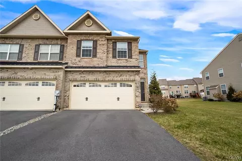 1497 Caspian St, Allentown, PA 18104