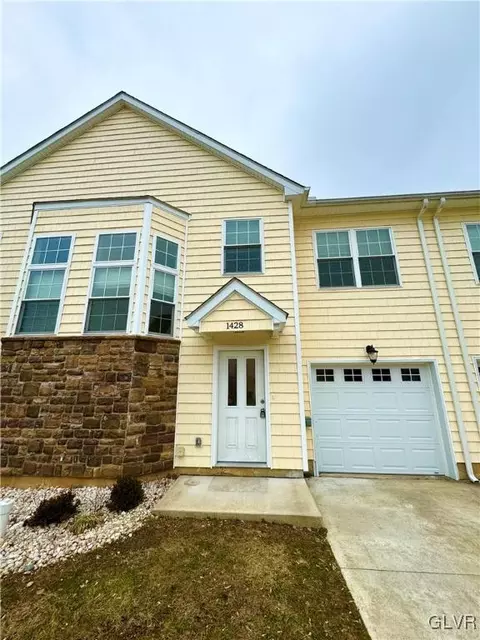 1428 Jadden Ct, Bethlehem, PA 18015