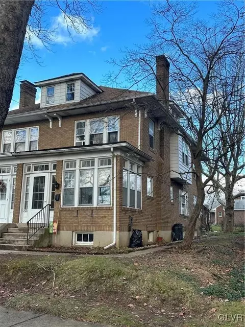 2021 W Livingston St, Allentown, PA 18104