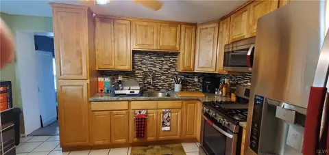 1143 E 4th St, Bethlehem, PA 18015 photo 4