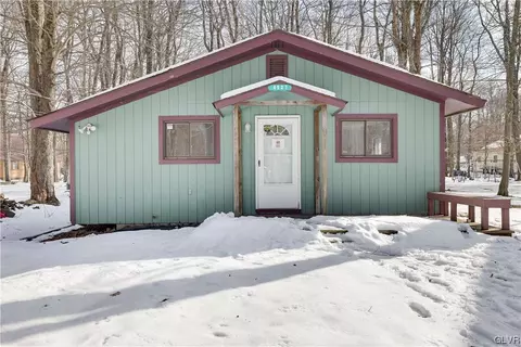 4527 Briarcliff Ter, Coolbaugh Twp, PA 18466