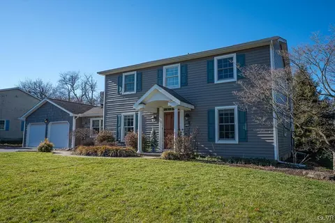 1146 Treeline Dr, Allentown, PA 18103