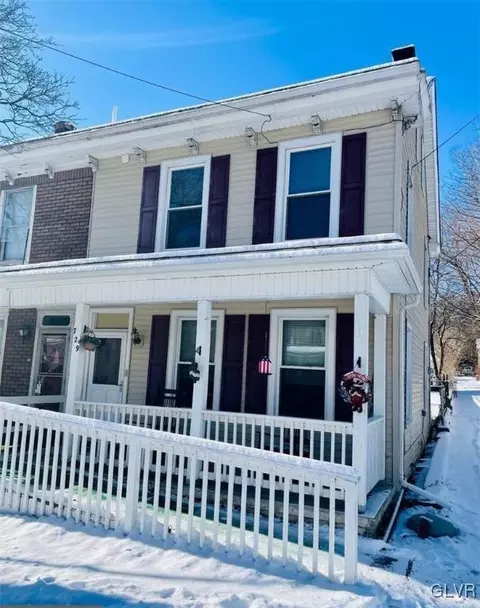 729 Broad St, Tuscarora, PA 17982