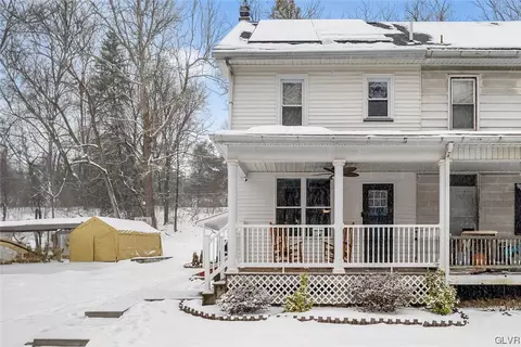 16 Walter Ave, Palmer Township, PA 18045