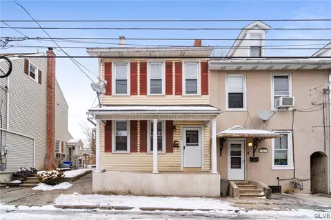 129 2nd St, Catasauqua, PA 18032