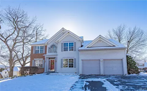 4050 Klein St, Bethlehem, PA 18020
