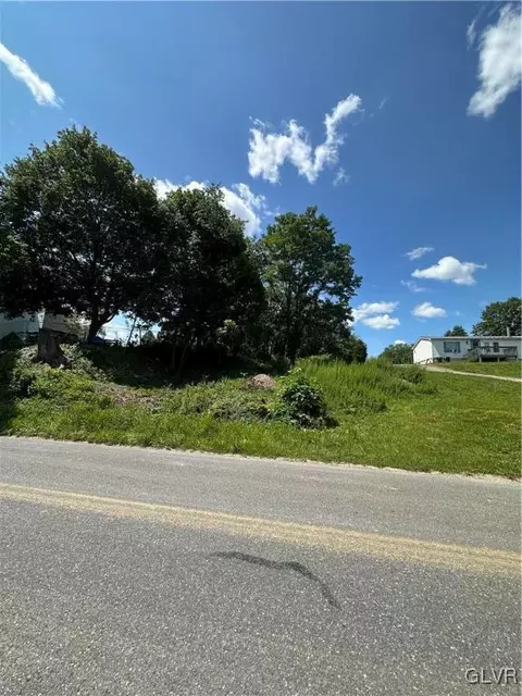 624 Main Rd, Franklin Twp, PA 18235