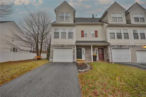 1491 Ravena St, Bethlehem, PA 18015