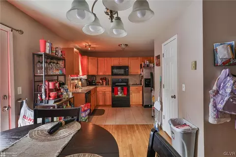 1220 E 5th St, Bethlehem, PA 18015 photo 10