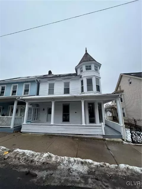 1050 Main St, Slatington, PA 18080
