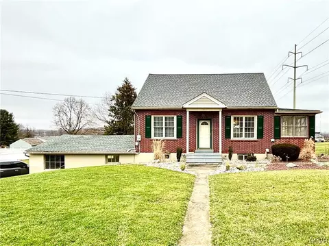 3947 Mechanicsville Rd, Whitehall, PA 18052