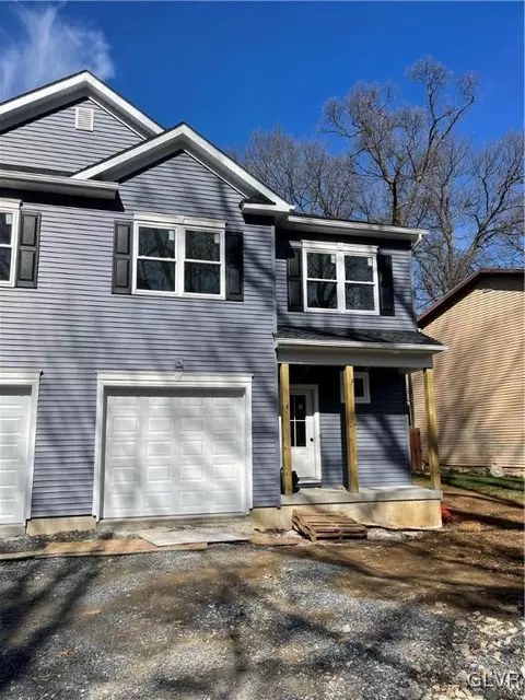 2955 Ithaca St, Allentown, PA 18103