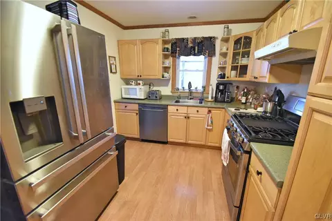 433 Alpha Rd, Wind Gap, PA 18091 photo 18