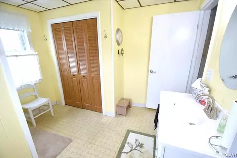 433 Alpha Rd, Wind Gap, PA 18091 photo 22