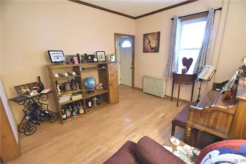 433 Alpha Rd, Wind Gap, PA 18091 photo 10