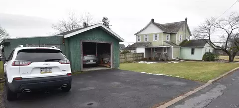 433 Alpha Rd, Wind Gap, PA 18091 photo 6