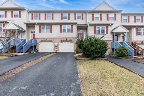 5477 Grace Ave, Bethlehem, PA 18017