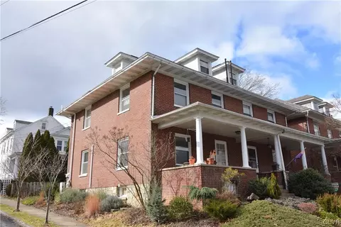 302 Brodhead St, Easton, PA 18042