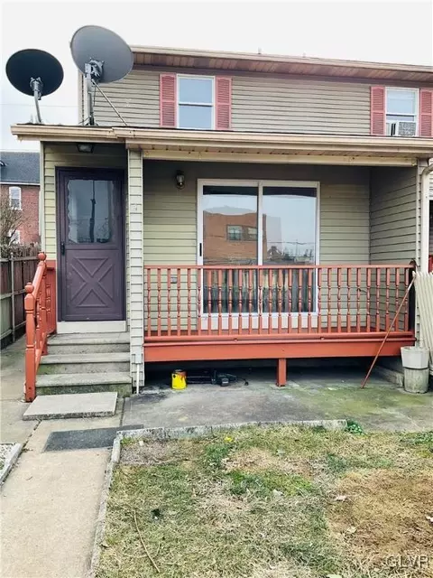 823 E 5th St, Bethlehem, PA 18015 photo 11