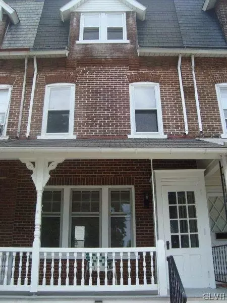 2012 Chew St, Allentown, PA 18104
