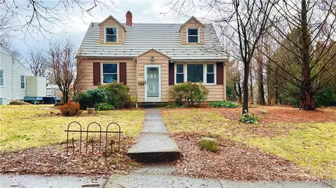2816 W Washington St, Allentown, PA 18104