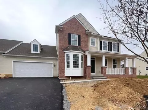 24 Napa Dr #30, Forks Twp, PA 18040