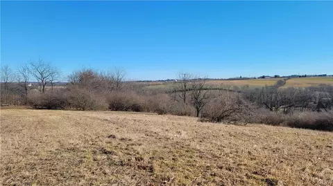 1925 Park Place Dr, North Whitehall Twp, PA 18080