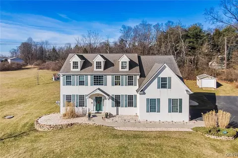 7744 Saint Peters Rd, Macungie, PA 18062