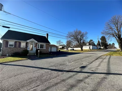 3638 Washington St, Bethlehem, PA 18020