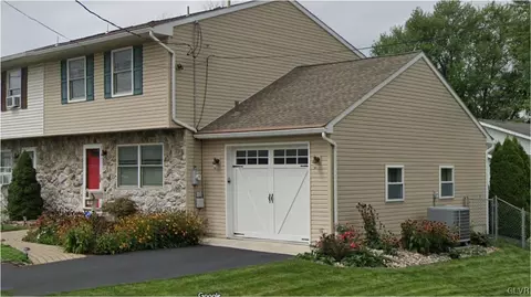 79 W 26th St, Northampton, PA 18067