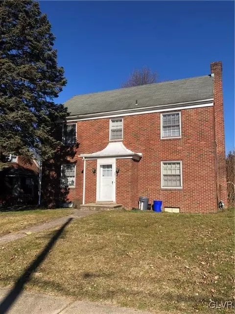 331 W Milton St, Easton, PA 18042