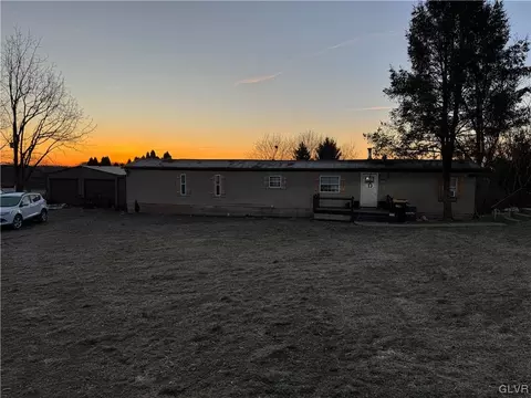 4124 Hill St, Coplay, PA 18037
