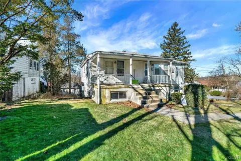 1406 Beaumont Ave, Temple, PA 19560