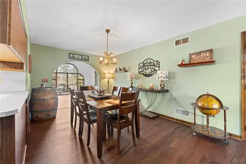 5630 Chenango Dr, Bethlehem, PA 18017 photo 15