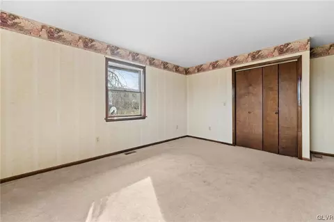 5630 Chenango Dr, Bethlehem, PA 18017 photo 25
