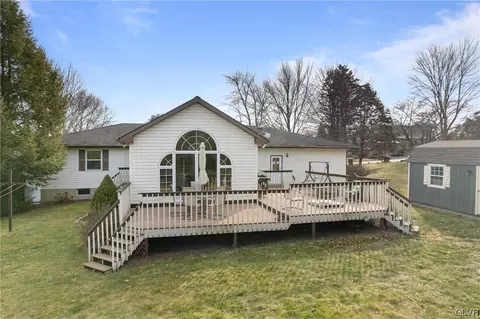 5630 Chenango Dr, Bethlehem, PA 18017 photo 7